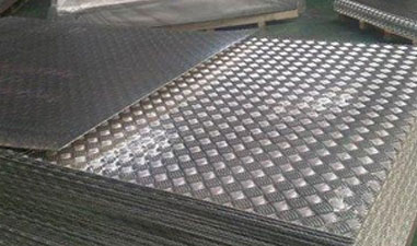 Stainless Steel Chequered Plates Manufacturers, Stainless Steel Chequered Plates Supplier, Stainless Steel Chequered Plates Exporter, Stainless Steel Chequered Plates Wholesaler in Mumbai